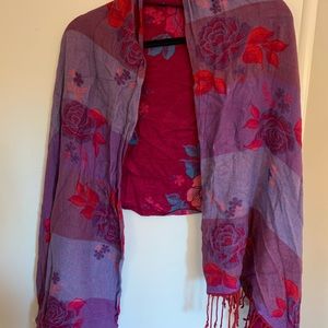 Beautiful poshmina style wrap.